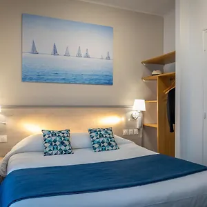 Hotel Logis Rex